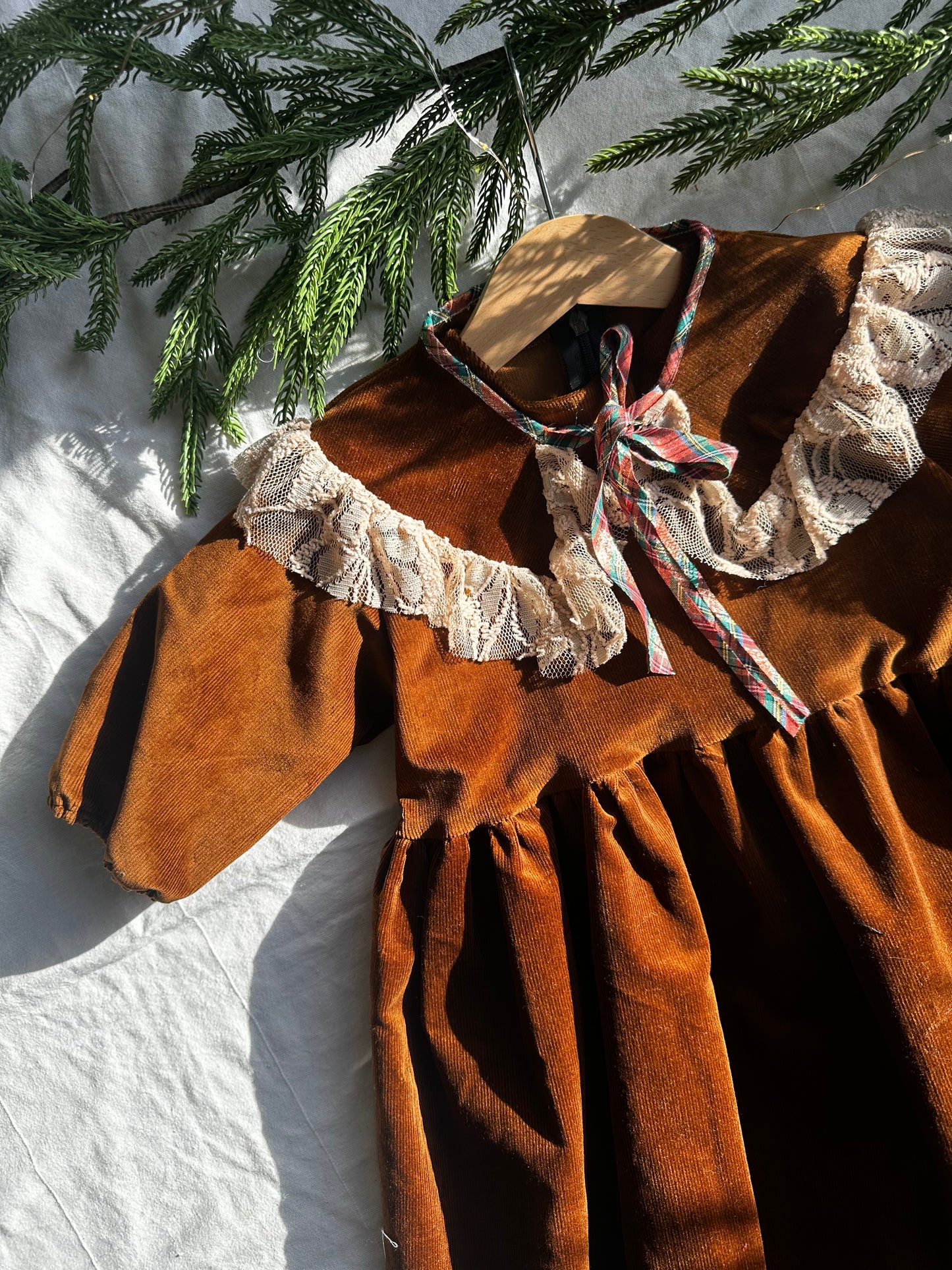 Abitino in Velluto per Bambina  – Taglia 12–18 mesi (adatto anche da 7 mesi) – Pezzo Unico