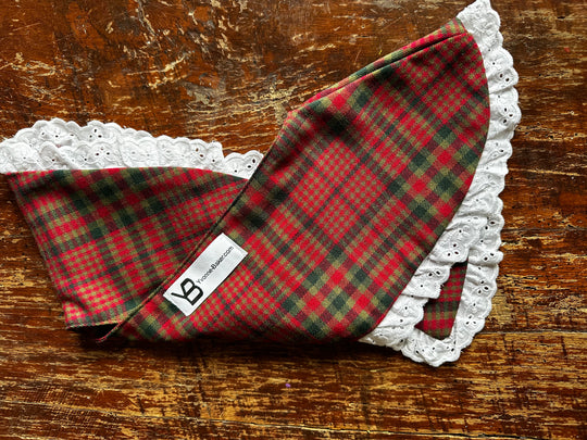 Colletto tartan rosso e verde