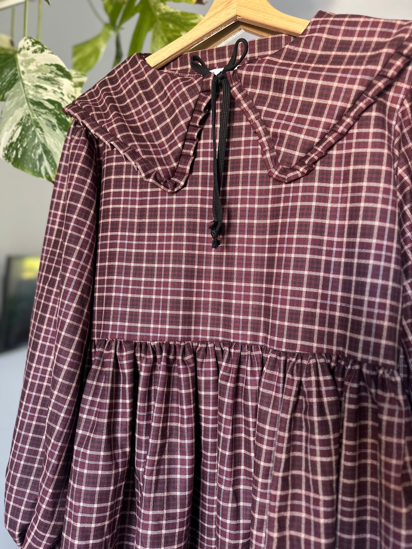 Abito corto tartan bordeaux