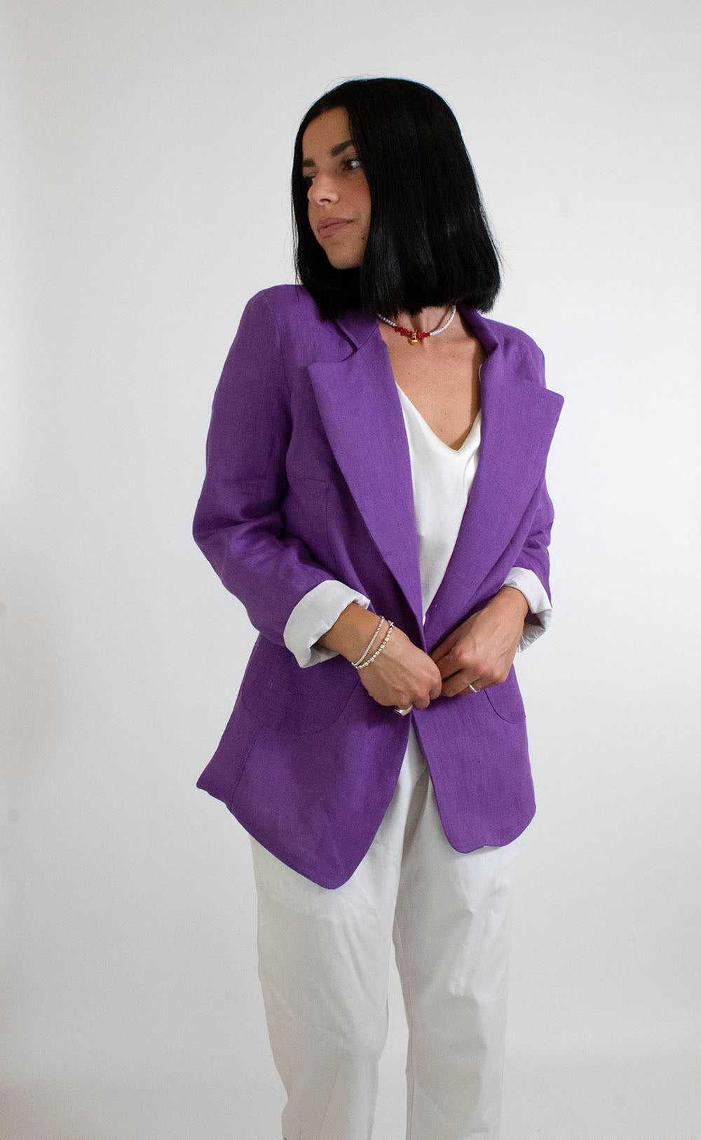 Tessuto in Lino viola