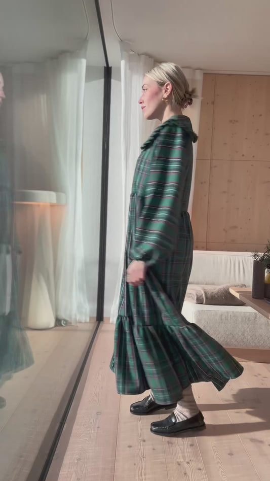 Abito con colletto tartan verde