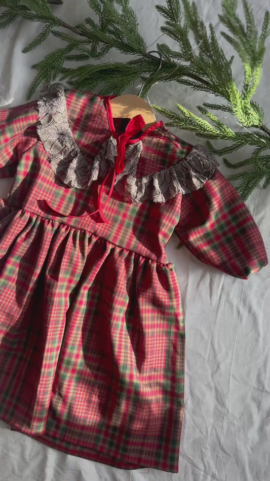 Abitino in Lana per Bambina  – Taglia 12–18 mesi (adatto anche da 7 mesi) – Pezzo Unico