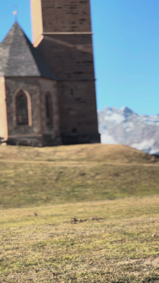 Abito tartan grigio con chiusura a goccia