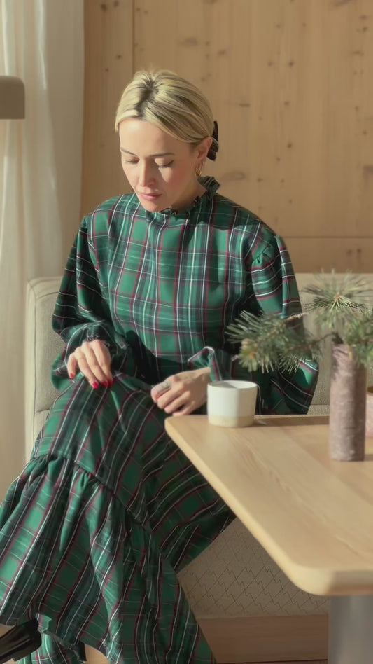 Abito tartan verde con chiusura a goccia